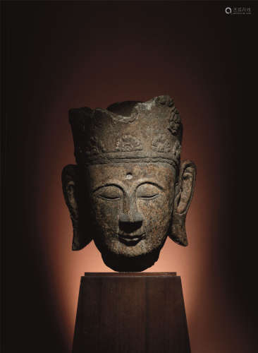 十一-十三世紀 石雕加彩佛頭像