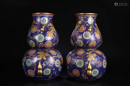 A pair of Cloisonne enamel gourd-shaped vase