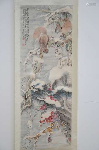 A Chinese scroll 'squirrels on a tree branch' (111x41 cm)