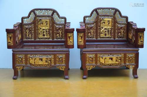 A pair of sculpted Chinese seats (87x84x57 cm)