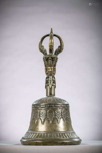 Tibetan ghanta bell in bronze (h 22,5 cm)