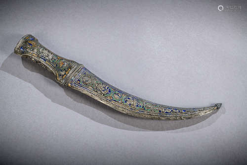 A rare enameled silver Qajar dagger, Iran 18th - 19th century (l 40 cm)