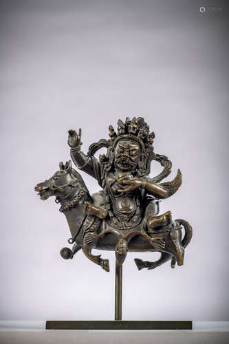 A bronze sculpture 'Shri Devi', Tibet 18th century (10cm) (*)