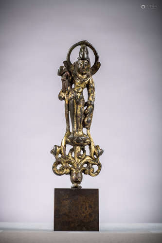 Chinese statue in gilt bronze 'bodhisattva', Tang dynasty (10.3 cm)