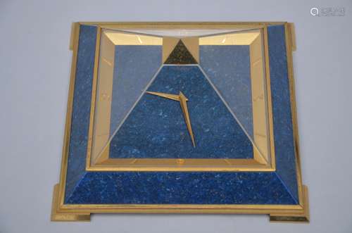 Jaeger-LeCoultre: pyramid desk clock in faux lapis (10x19.5x19.5 cm)