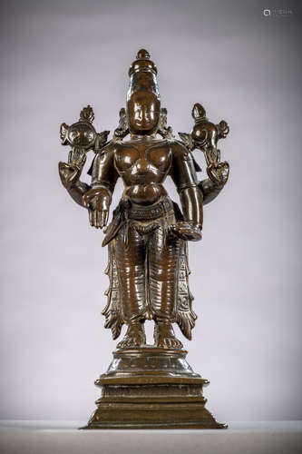 Indian statue in bronze 'Vishnu', 17th century (18 cm)