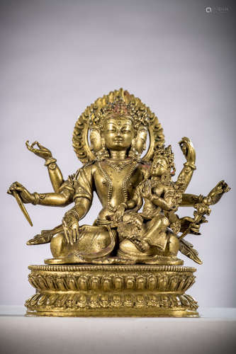 Gilt bronze sculpture of a Hindu god with consort, Nepal 18th - 19th century (15,5 cm) (