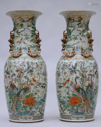 A pair of large vases in Chinese Canton porcelain 'birds', 19th century (90 cm) (*)