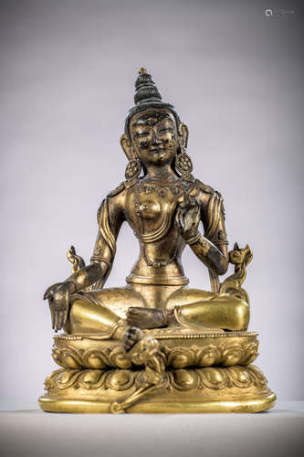 A gilt sculpture 'green Tara' in bronze repoussé, Mongolia 18th - 19th century (17 cm)