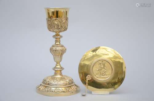 Neo-baroque chalice in vermeil with spoon and paten (30x16,5 cm)