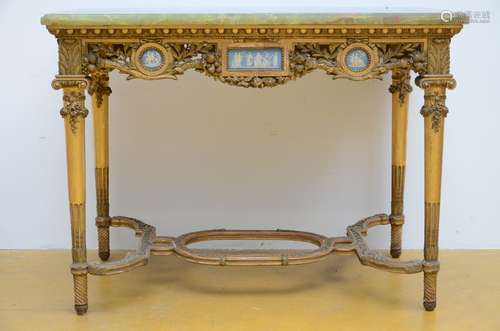 Gilt Louis XVI table with Wedgwood plaques and a green onyx top (75x99x58 cm)