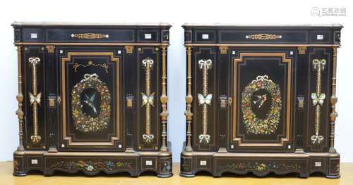 A pair of Napoleon III sideboards with painting and mother-of-pearl inlay (110x110x45)