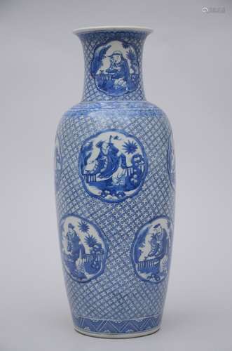 A Chinese vase in blue and white porcelain 'eight immortals', marked (45 cm)