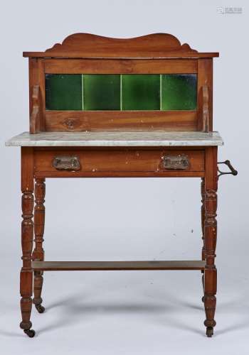 A LATE VICTORIAN SATIN WALNUT WASHSTAND, C1890, THE GREEN TILED BACK WITH SHAPED CORNICE AND SWEPT