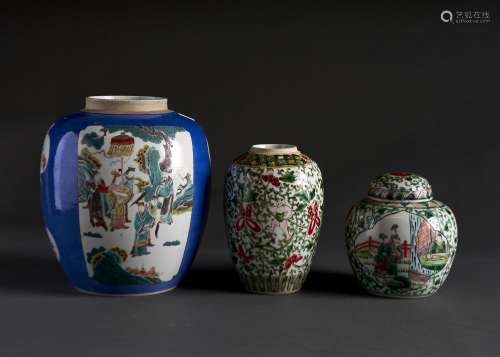 A CHINESE BLUE GROUND FAMILLE VERTE GINGER JAR AND TWO OTHERS, ONE WITH COVER, LATE 19TH / EARLY