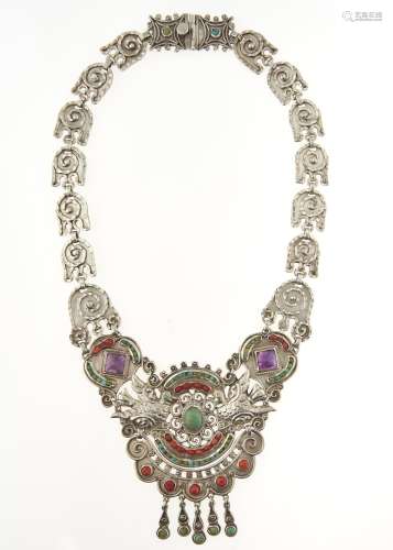 A MEXICAN TURQUOISE, CORAL AND AMETHYST SET SILVER NECKLACE, 43CM L, MARKED ON CLASP MATL SALAS