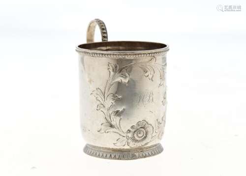 A NORTH AMERICAN SILVER CHRISTENING MUG, LATE 19TH C, EMBOSSED WITH FOLIAGE AROUND ENGRAVED