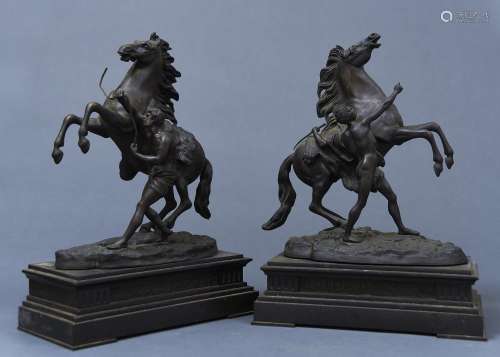 A PAIR OF FRENCH BRONZE SCULPTURES OF THE MARLY HORSES, LATE 19TH C, AFTER COUSTOU AND A PAIR OF