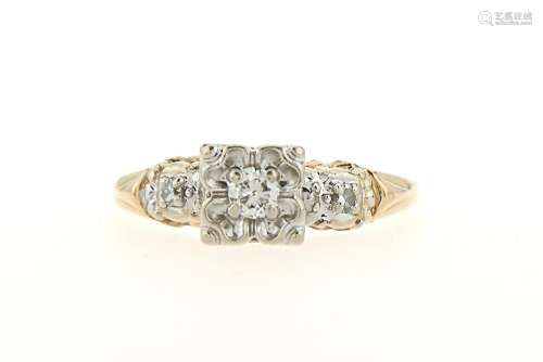 A DIAMOND RING, IN GOLD MARKED 15KT, 2.6G, SIZE N½ Condition reportGood condition