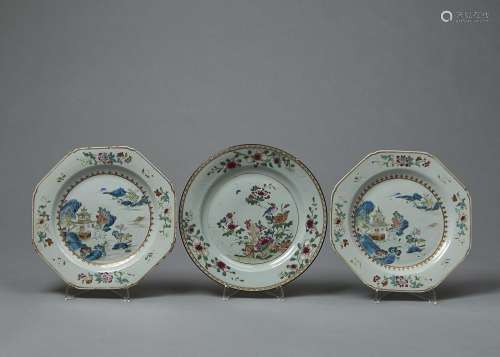 A PAIR OF CHINESE OCTAGONAL EXPORT PORCELAIN FAMILLE ROSE PLATES AND ANOTHER, C1770, THE PAIR