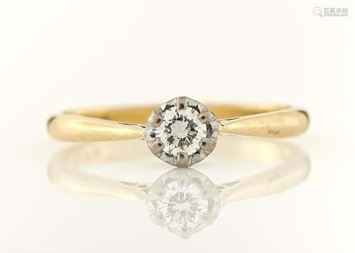 A DIAMOND SOLITAIRE RING, THE ROUND BRILLIANT CUT DIAMOND WEIGHING APPROX 0.10CT, IN 18CT GOLD,