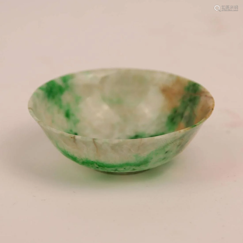 17 th century emerald bowl