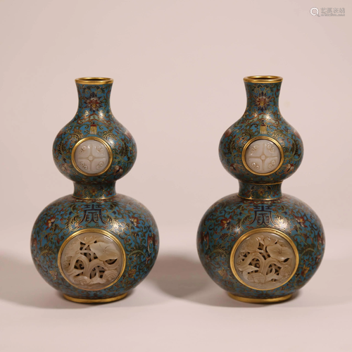 A pair of cloisonne bottle with White Jade Gourd