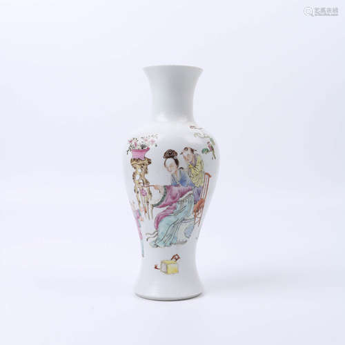 A Famille Rose Figures Porcelain Guanyin Vase