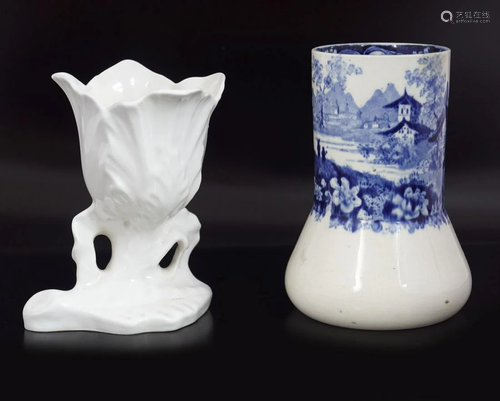 SMALL VICTORIAN BLUE AND WHITE VASE