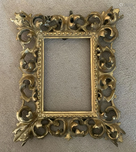 19TH-CENTURY CARVED GILTWOOD FLORENTINE FRAME