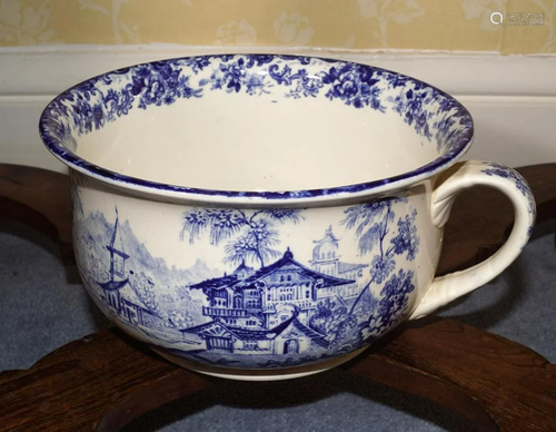 19TH-CENTURY BLUE AND WHITE CHAMBER POT