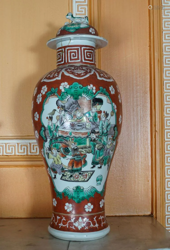 PAIR OF 19TH-CENTURY CHINESE FAMILLE ROSE VASES