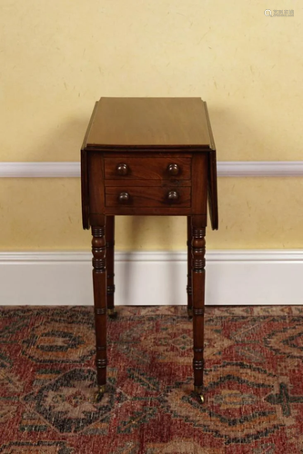 REGENCY MAHOGANY LAMP TABLE