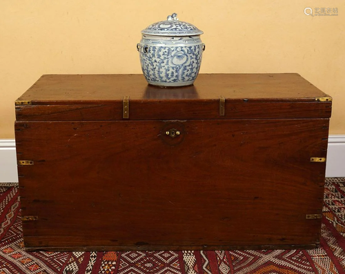 19TH-CENTURY MAHOGANY CAMPAIGN TRUNK