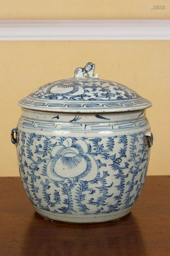 CHINESE QING PERIOD BLUE AND WHITE URN AND COVER