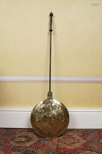 18TH-CENTURY BRIGHT CUT BRASS BEDWARMER