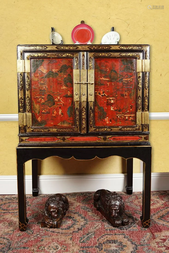 19TH-CENTURY JAPANED LACQUERED CABINET ON STAND