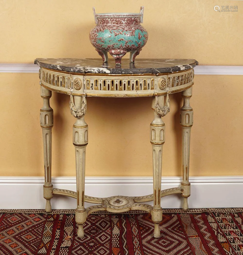 18TH-CENTURY PARCEL GILT CONSOLE TABLE