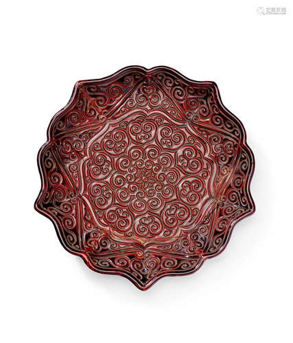 A rare early pentafoil tixi cinnabar lacquer dish, 13th-15th Century