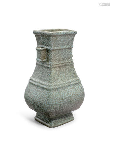 A Geyao crackled-glazed two-handled vase, hu Underglaze-blue six-character Yongzheng seal mark, late Qing Dynasty