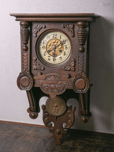 Regulator, sog. Schweischwinger Wanduhr (um 1900), Junghans-Werk, Federaufhängung, Schlag auf