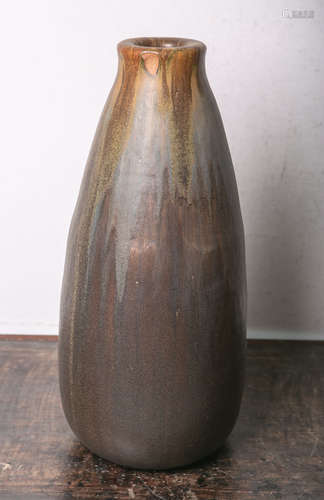 Gr. handgearbeitete Bodenvase aus Keramik (wohl 1950/60er Jahre), ovoide Form, rotbraune Scherben m.