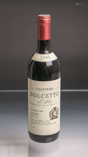 1 Flasche von Vini Valfieri Classici, Dolcetto D'Alba, Alba (1985), Rotwein, 0,75 L.