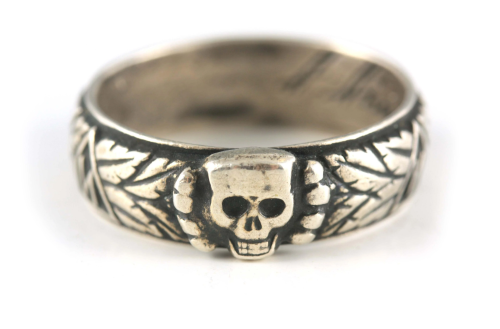 A 20TH CENTURY NAZI SS THUMB RING with deaths head