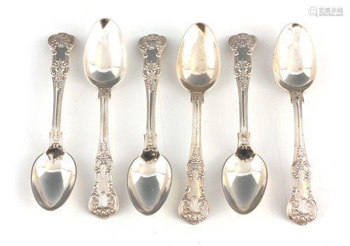 A SET OF 6 EDWARDIAN QUEENS PATTERN TEASPOONS by J