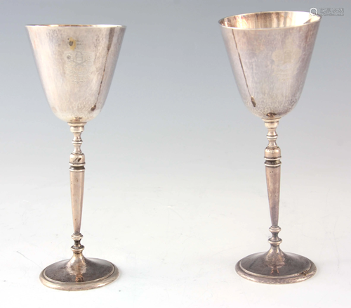 A PAIR OF ELIZABETH II SILVER TEWKESBURY GOBLETS,