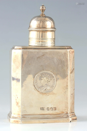 A LATE 19TH CENTURY SILVER TEA CADDY BY MAPPIN AND WEBB