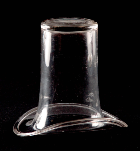 A GEORGIAN NOVELTY CLEAR GLASS MATCHSTICK HOLDER IN THE