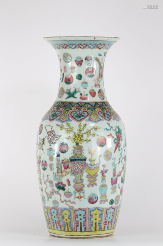 Chinese porcelain vase decorated with 19th century