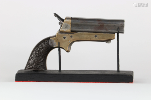 Revolver 4 barrels, 19th functional mechanism